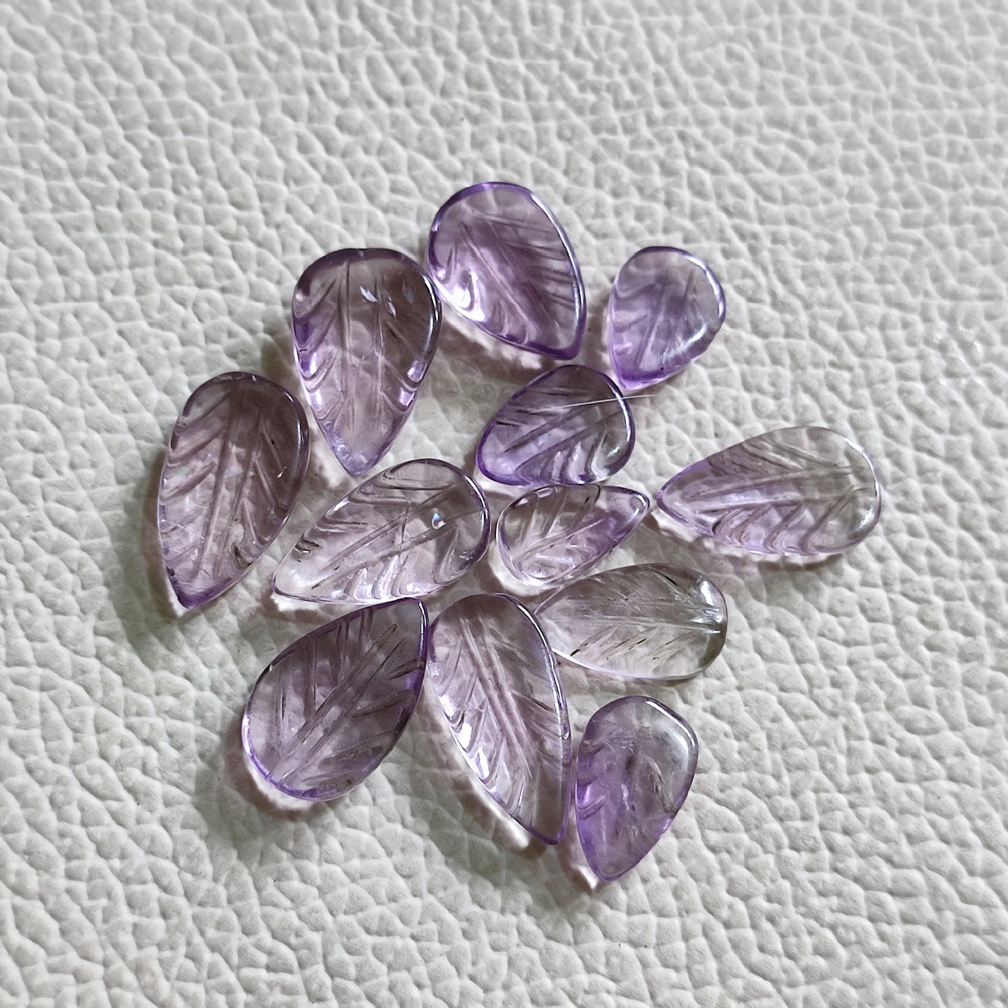 Natural Carving Amethyst Gemstone A46