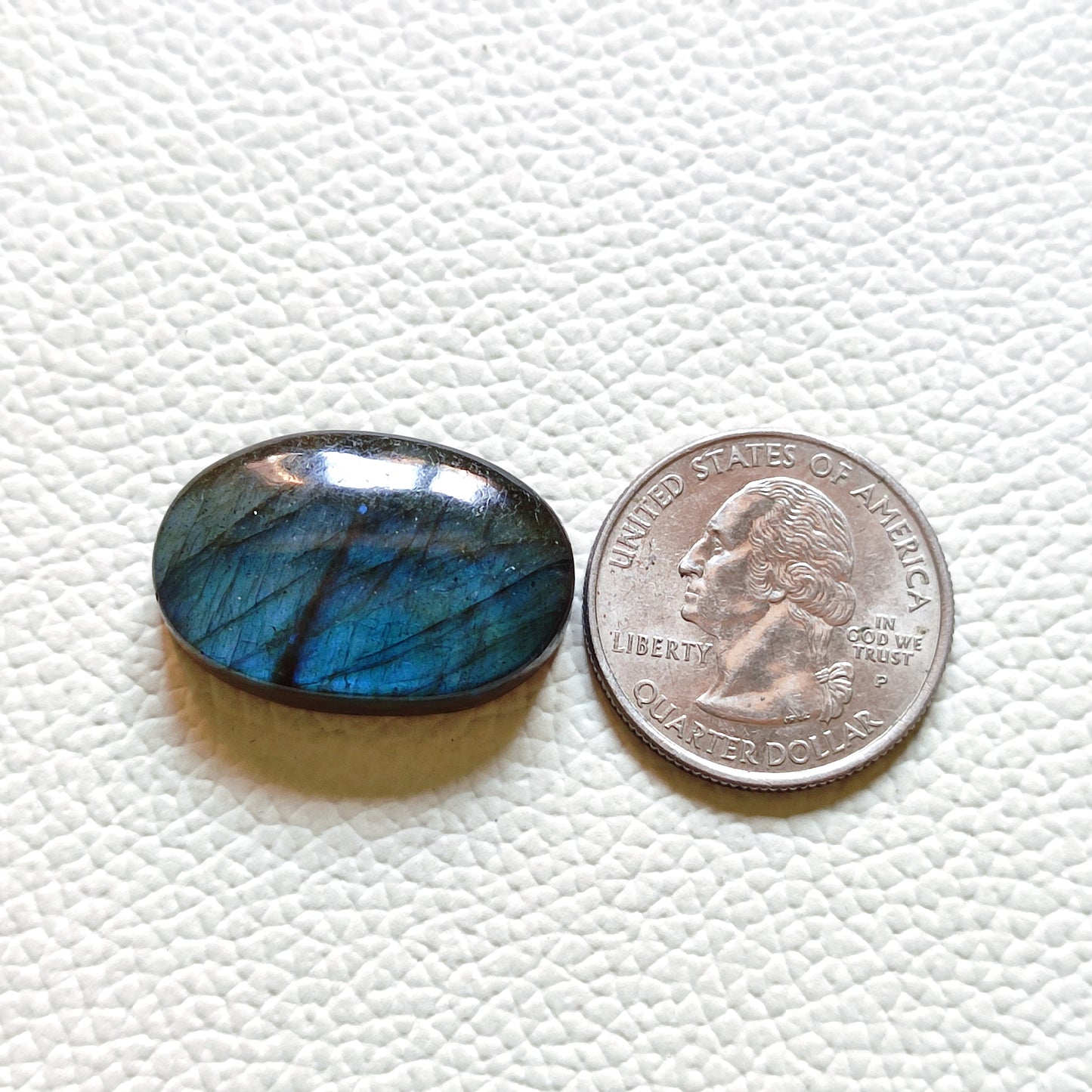 Natural Labradorite Cabochon Gemstone (172)