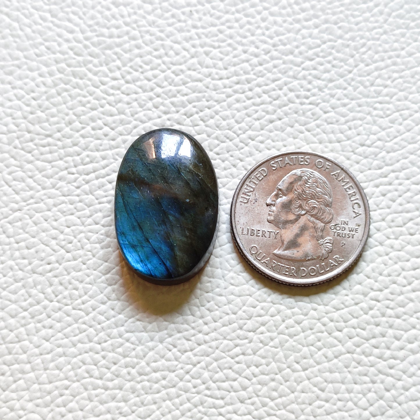 Natural Labradorite Cabochon Gemstone (172)