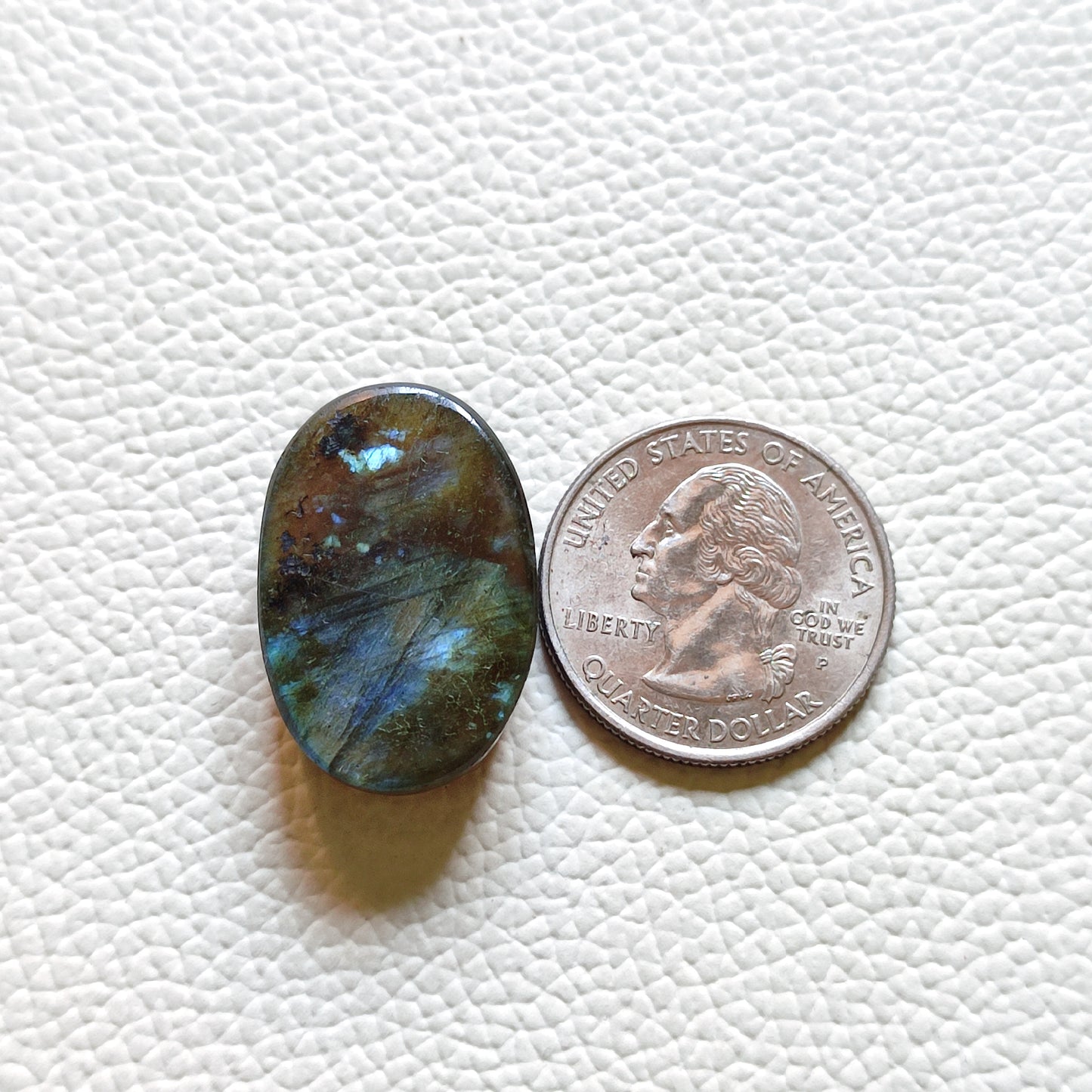 Natural Labradorite Cabochon Gemstone (172)