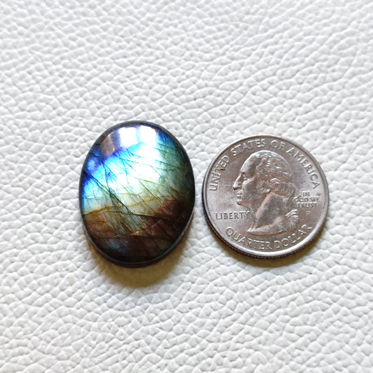 Natural Labradorite Cabochon Gemstone (179)