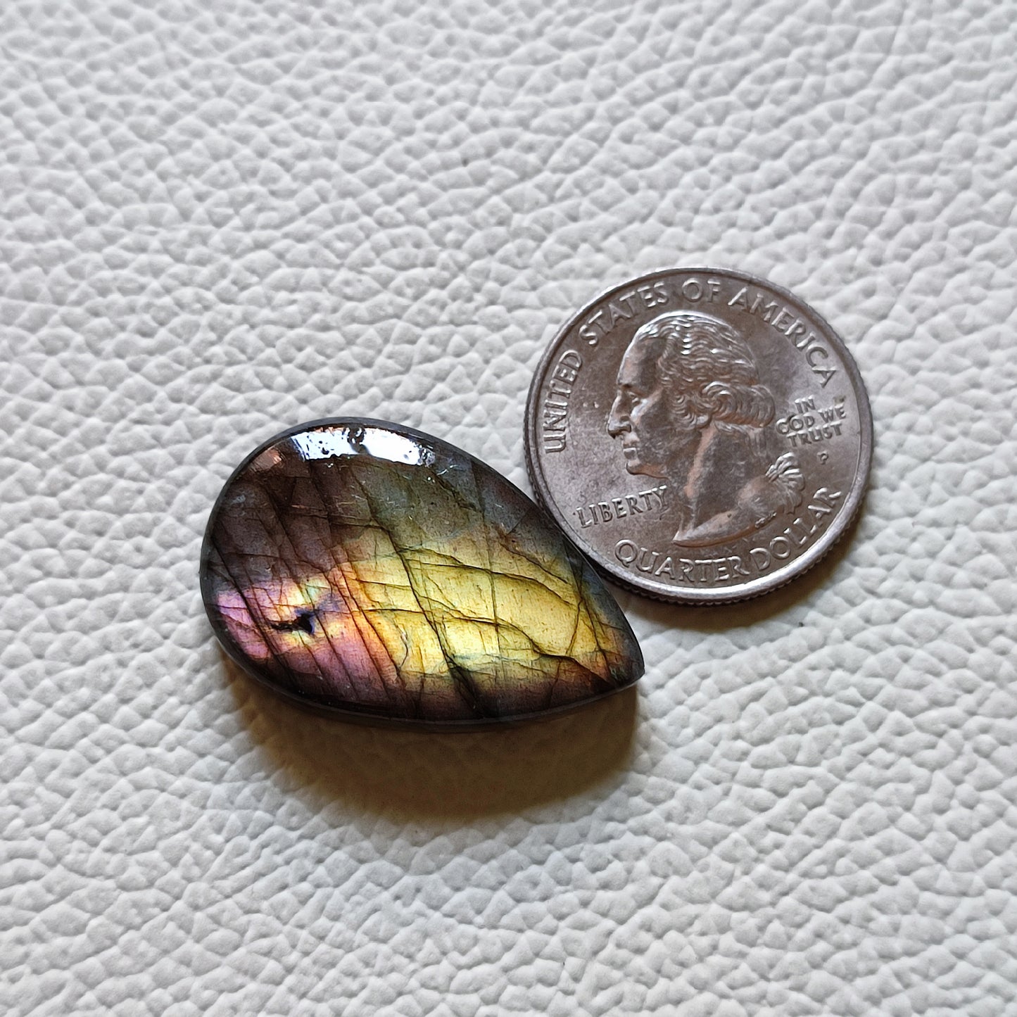 Natural Labradorite Cabochon Gemstone (175)