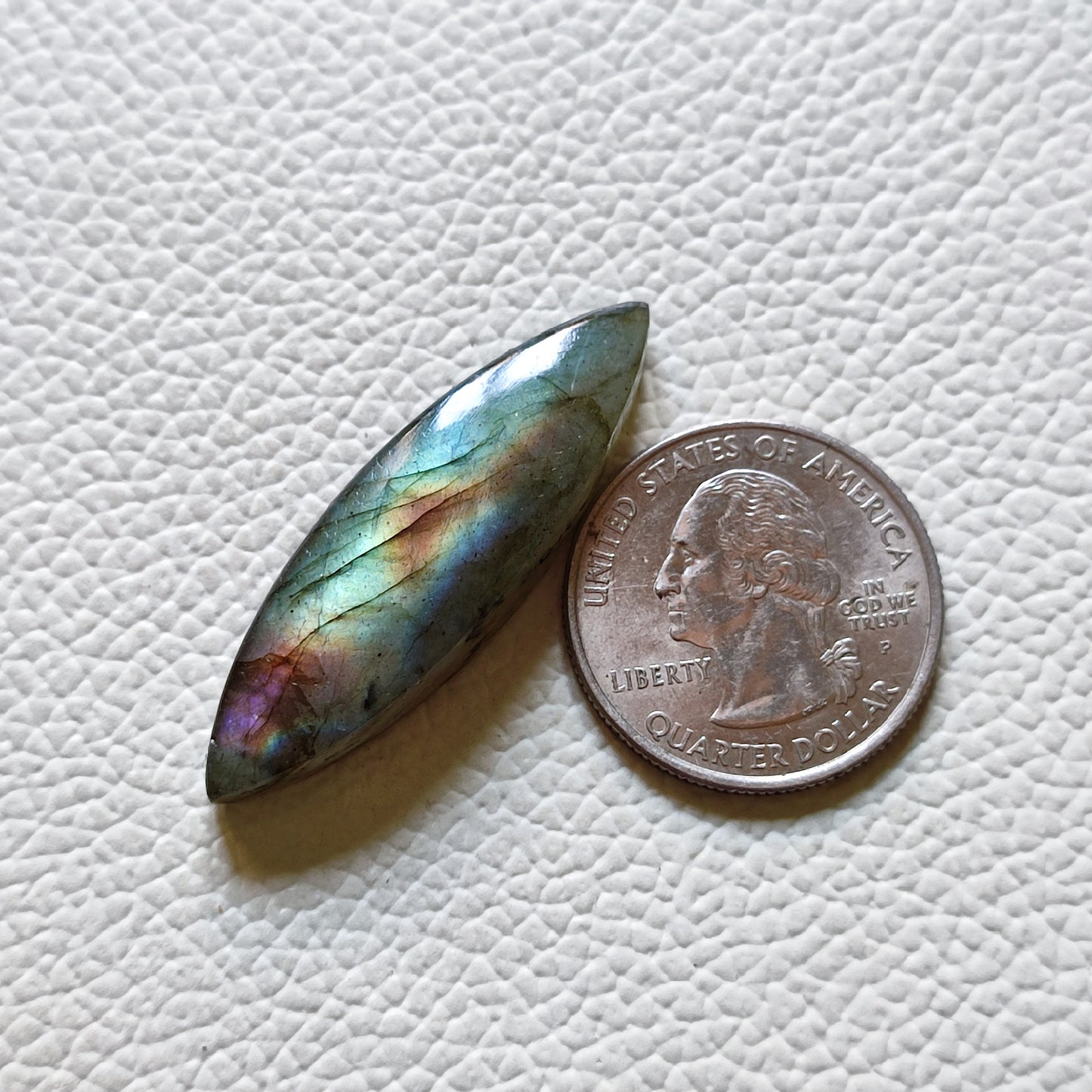 Natural Labradorite Cabochon Gemstone (176)