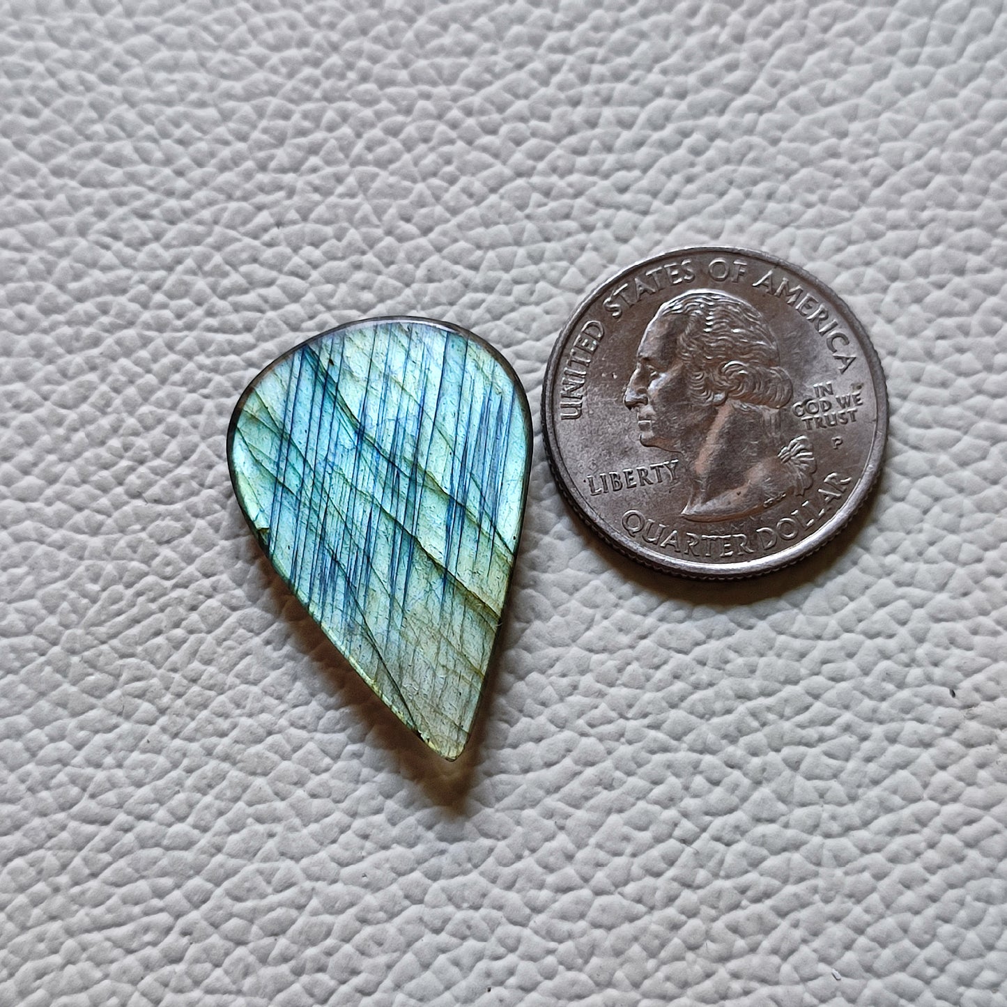 Natural Labradorite Cabochon Gemstone (180)